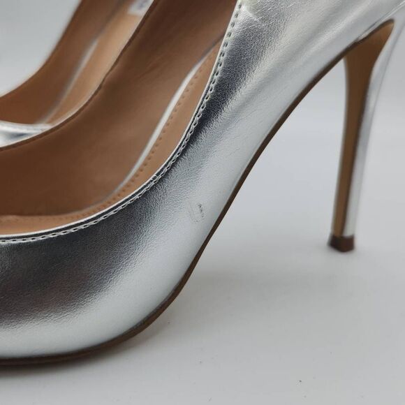 Steve Madden Evelyn Silver Stiletto Heeled Pointed Toe Slip On Dress Pumps Sz 9 - Picture 9 of 11